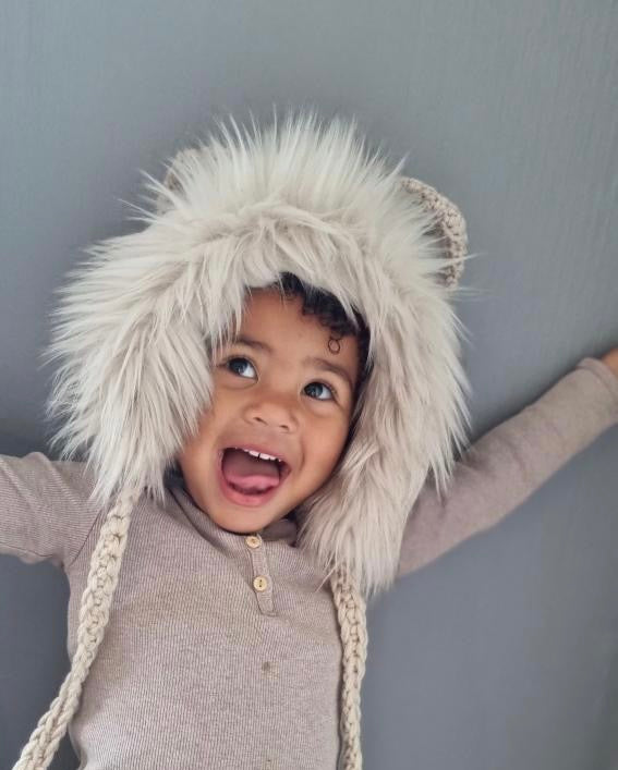 "Aedan" Lion Bonnet (long & short mane)