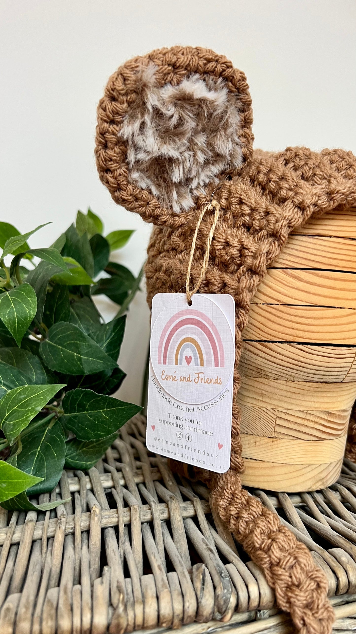 "Oscar" Bear Bonnet