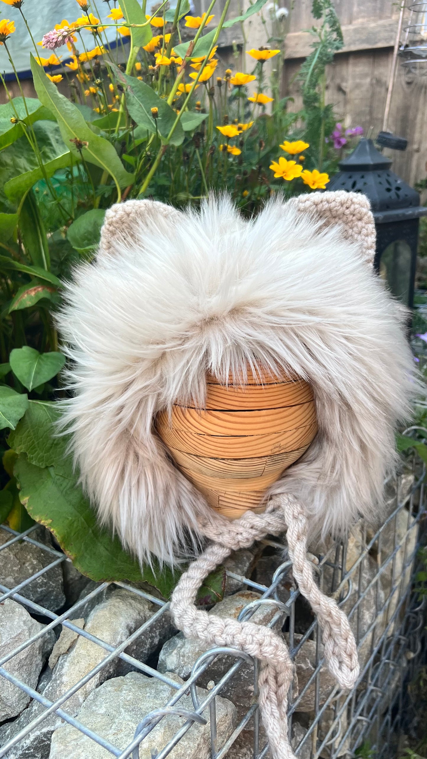 "Aedan" Lion Bonnet (long & short mane)