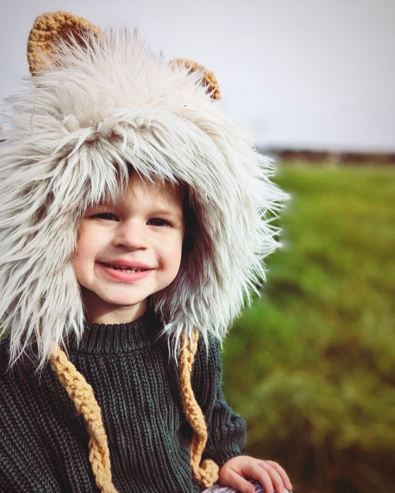 "Aedan" Lion Bonnet (long & short mane)