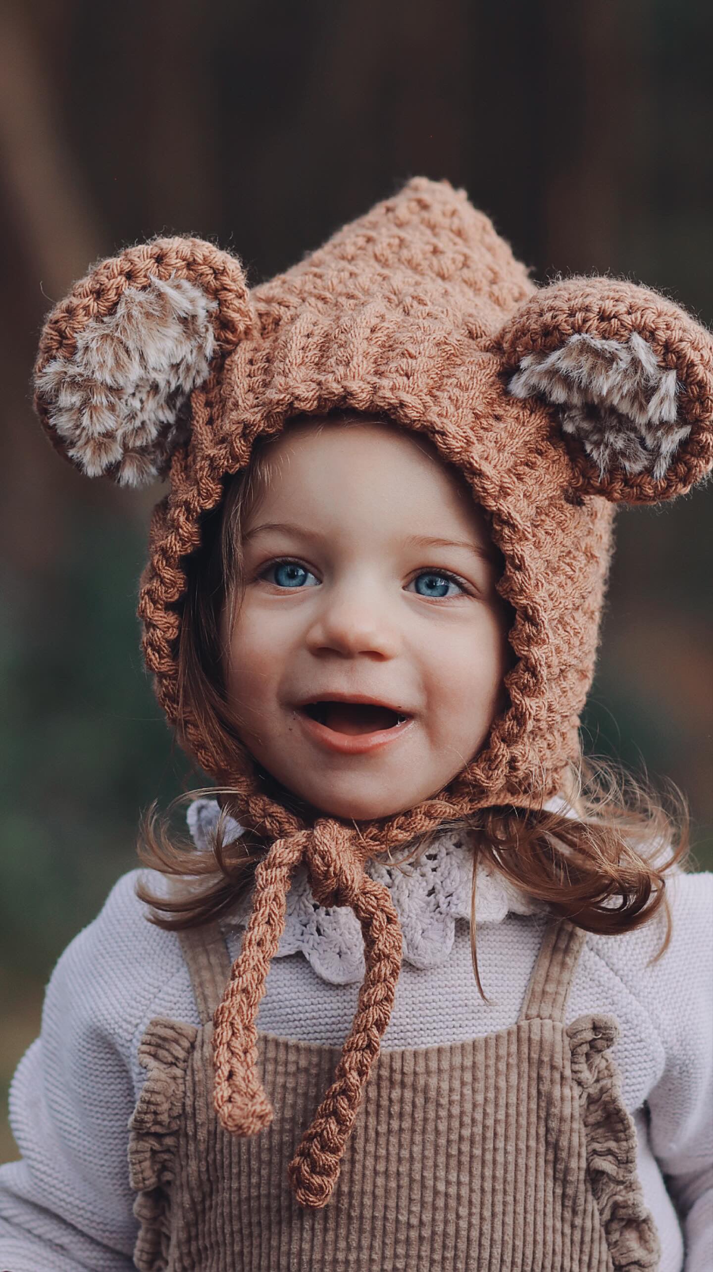 "Oscar" Bear Bonnet