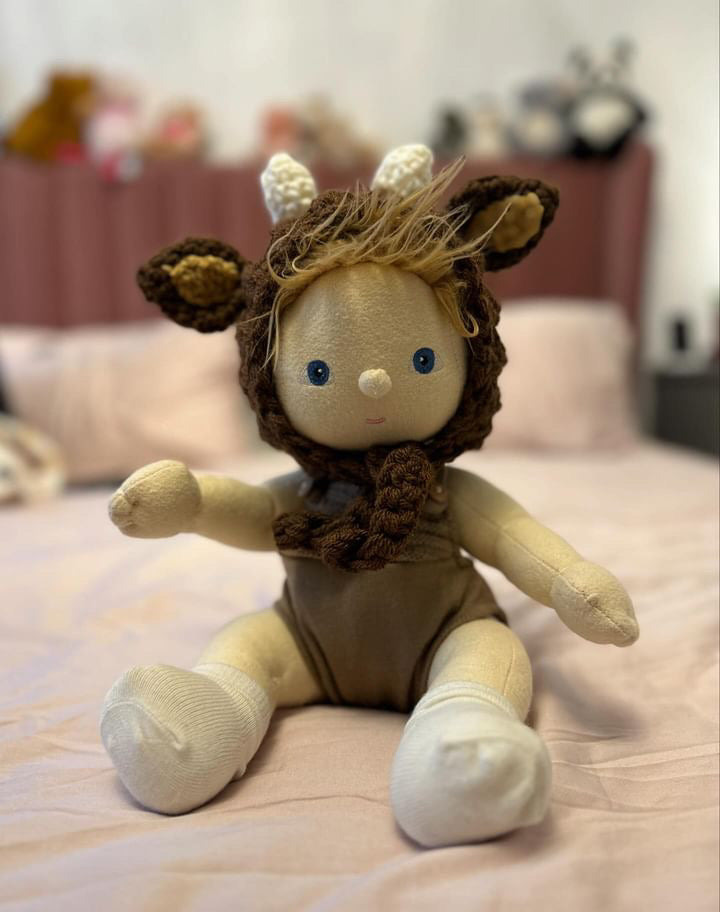 Dinkum doll bonnets