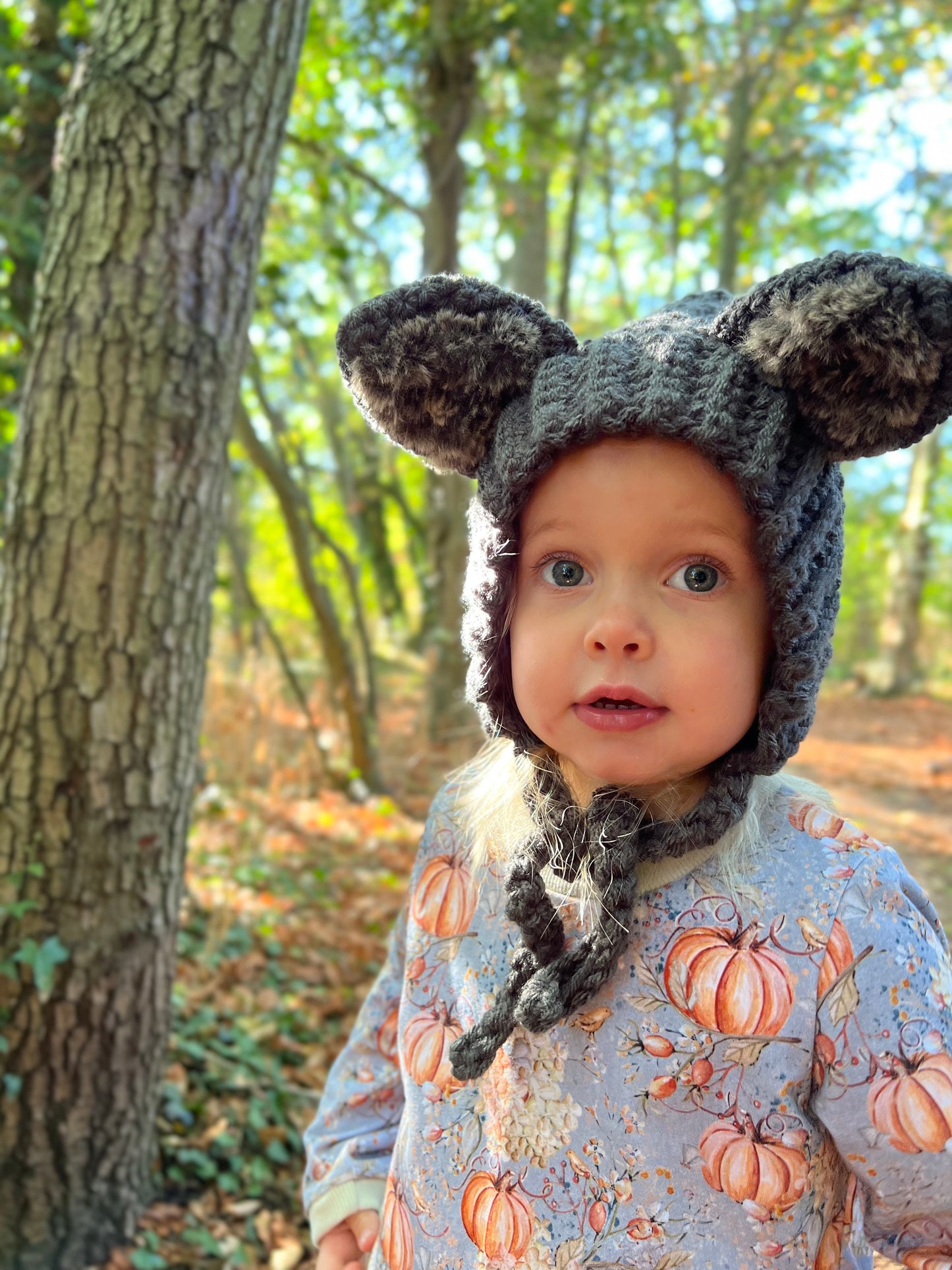 "Ru" Wolf Bonnet
