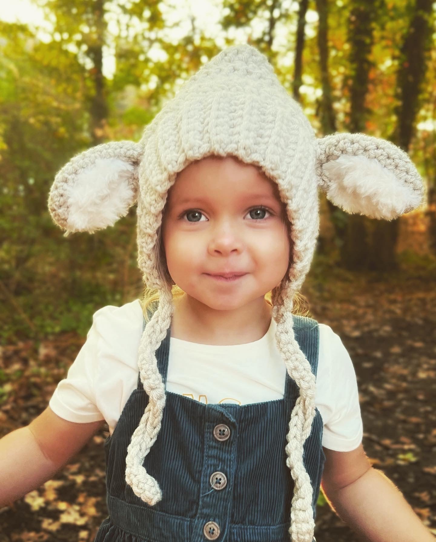 "Imogen" Lamb bonnet