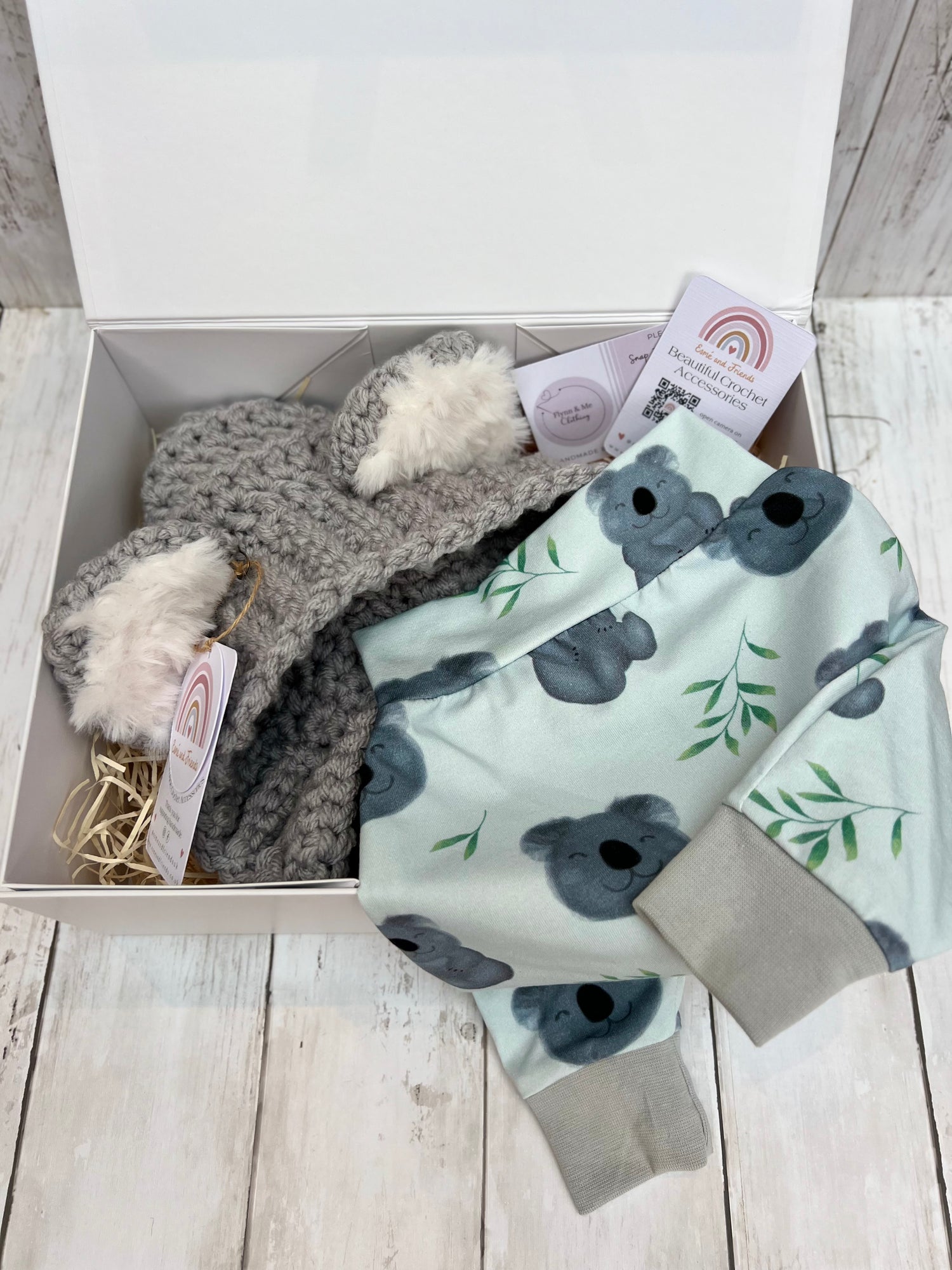 Newborn gift boxes