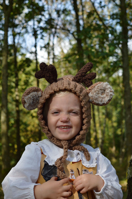 “Charlotte” Reindeer