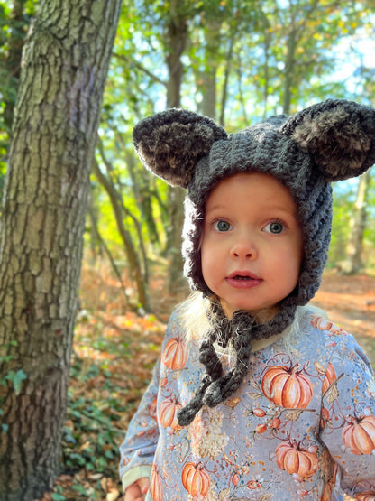 "Ru" Wolf Bonnet